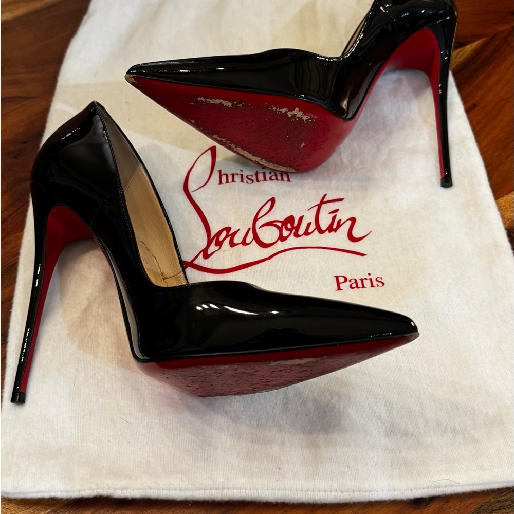 Christian Louboutin Glossy Black Heels - Picture 2 of 6